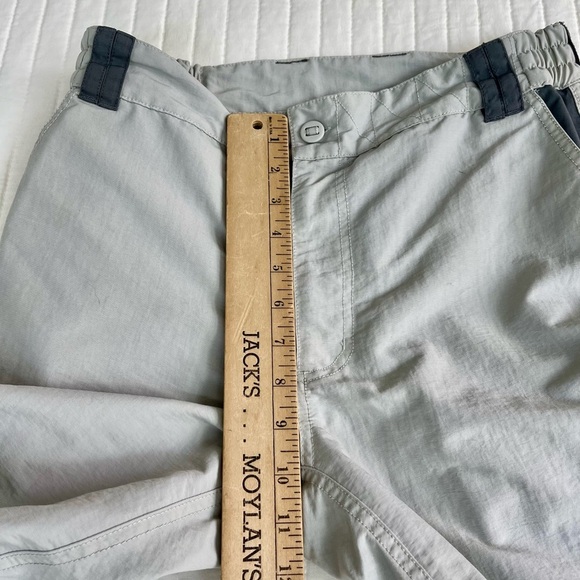 Gill Performancr Sailing Shorts Womens Small silver Grey 1644 padded optioal - Picture 8 of 10